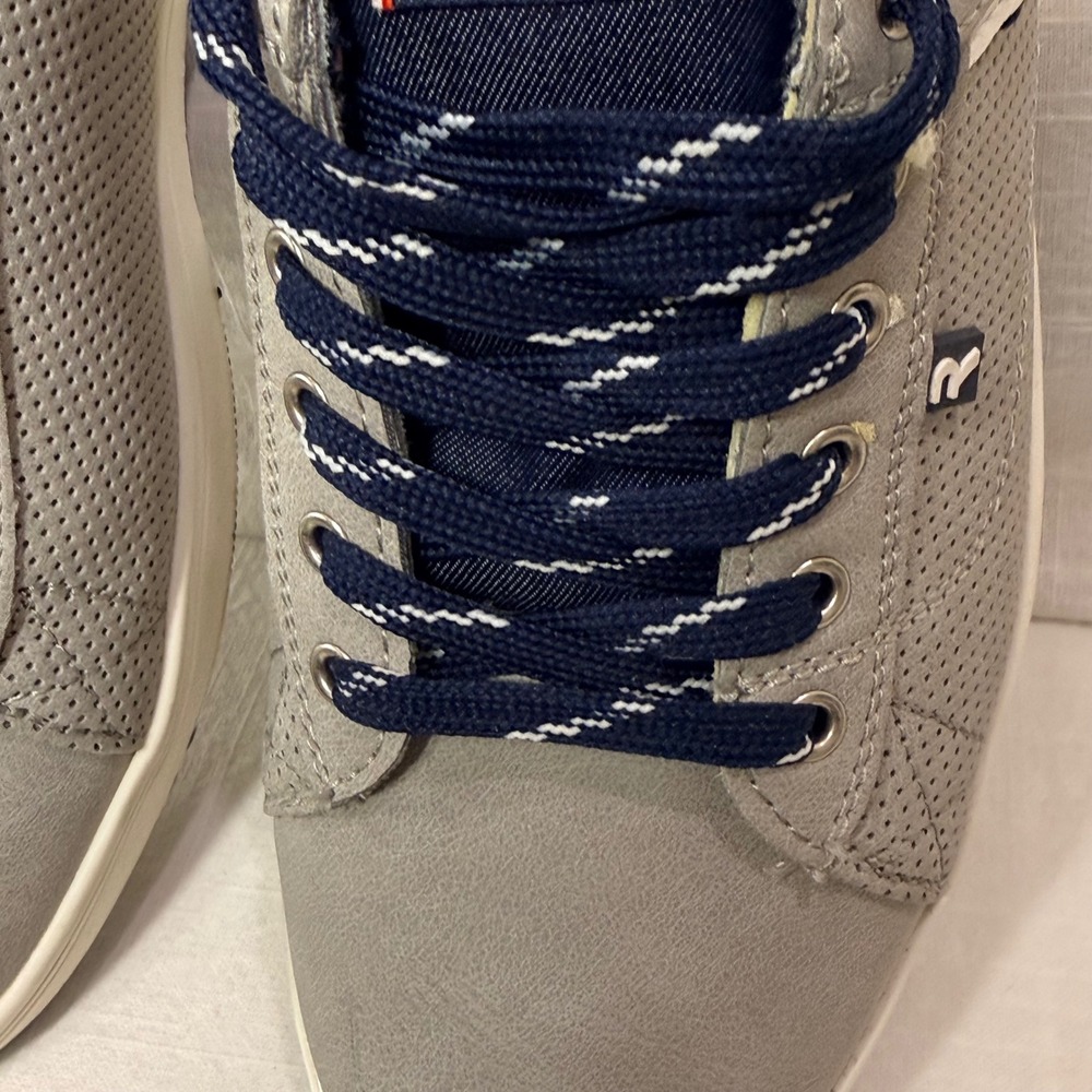 Arrigo Bello Men's Gray Navy Casual Sneakers Size 10 US A0174-4 - Picture 10 of 15
